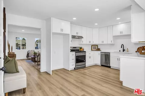18729 Towne Ave, Carson, CA 90746 photo 5
