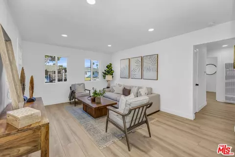 18729 Towne Ave, Carson, CA 90746 photo 4