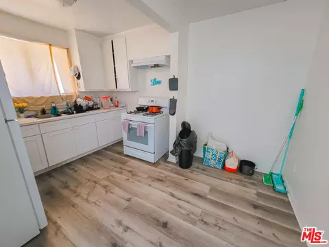 14735 Blythe St, Panorama City, CA 91402 photo 34