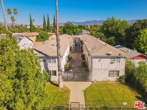 14735 Blythe St, Panorama City, CA 91402 photo 24