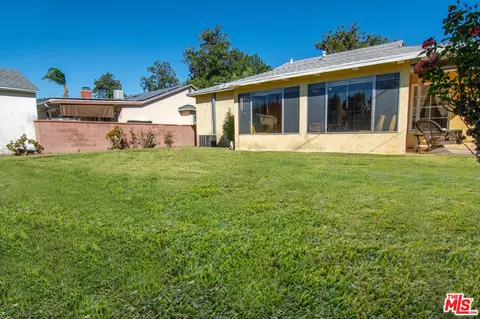 17136 Strathern St, Van Nuys, CA 91406 photo 23