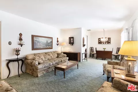 17136 Strathern St, Van Nuys, CA 91406 photo 4