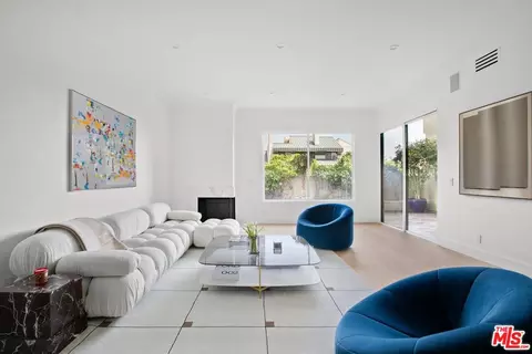 2165 Century Hl, Los Angeles, CA 90067