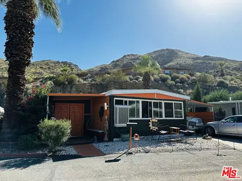 231 Newport Dr, Palm Springs, CA 92264