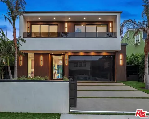 4621 Noble Ave, Sherman Oaks, CA 91403