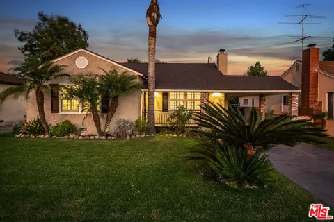 6330 Craner Ave, North Hollywood, CA 91606