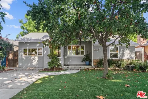 13349 Friar St, Valley Glen, CA 91401