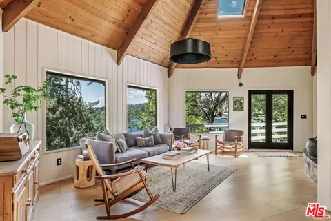 346 Hwy 173, Lake Arrowhead, CA 92352