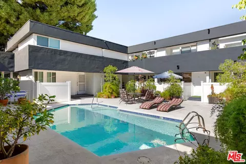 5144 Zelzah Ave #9, Encino, CA 91316