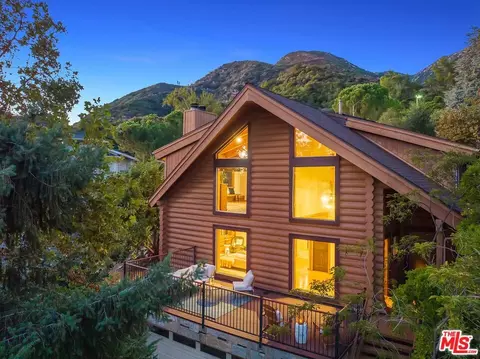 2247 Maurice Ave, La Crescenta, CA 91214