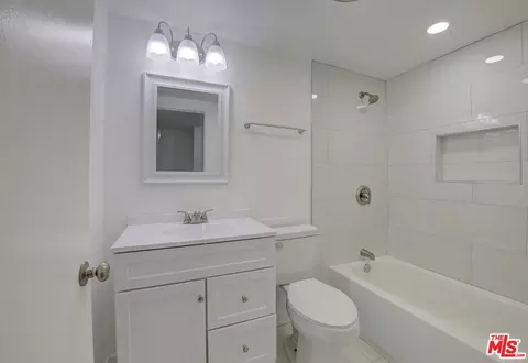 4508 Saviers Rd, Oxnard, CA 93033 photo 25