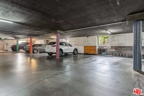 320 E Stocker St #220, Glendale, CA 91207 photo 27