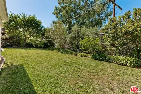 353 Tamarac Dr, Pasadena, CA 91105 photo 38