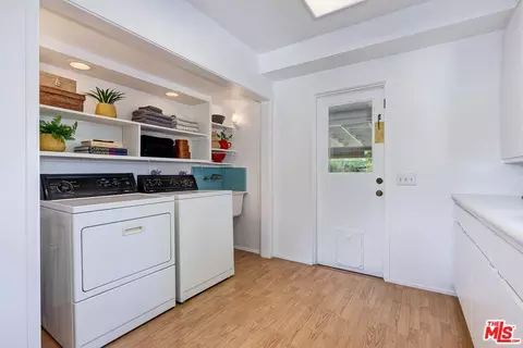 353 Tamarac Dr, Pasadena, CA 91105 photo 34