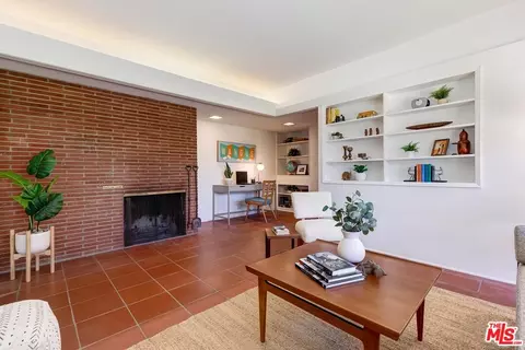 353 Tamarac Dr, Pasadena, CA 91105 photo 15