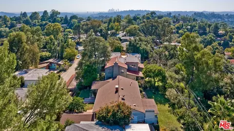 353 Tamarac Dr, Pasadena, CA 91105 photo 48