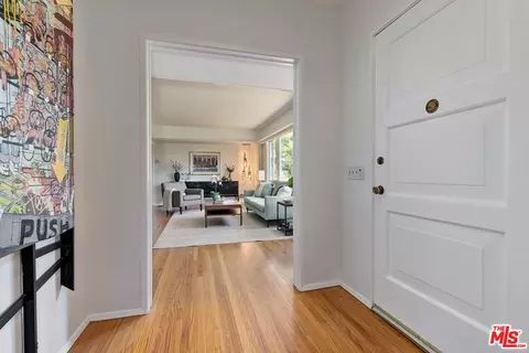 353 Tamarac Dr, Pasadena, CA 91105 photo 4