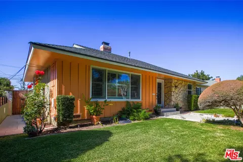 7901 Emerson Ave, Westchester, CA 90045
