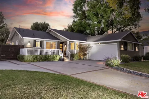 6465 Lubao Ave, Woodland Hills, CA 91367