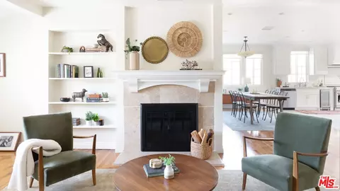 3810 Hauser Blvd, Los Angeles, CA 90008