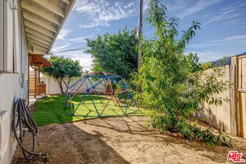 3974 Abella St, Glendale, CA 91214 photo 44