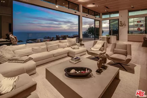 3881 Puerco Canyon Rd, Malibu, CA 90265