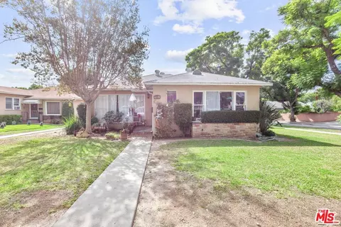 13802 Sunrise Dr, Whittier, CA 90602