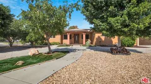 17839 Osborne St, Sherwood Forest, CA 91325
