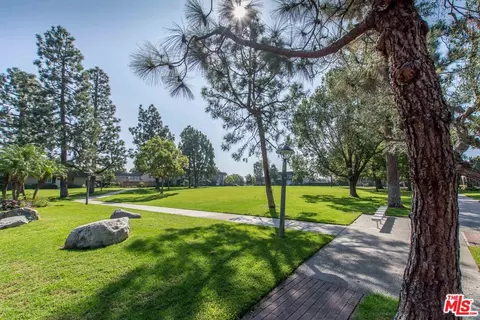 4226 Larwin Ave, Cypress, CA 90630 photo 33
