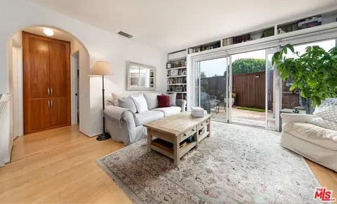 2035 4th St #106C, Santa Monica, CA 90405