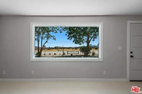 6362 Marvin Dr, Yucca Valley, CA 92284 photo 5
