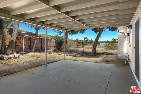 6362 Marvin Dr, Yucca Valley, CA 92284 photo 23