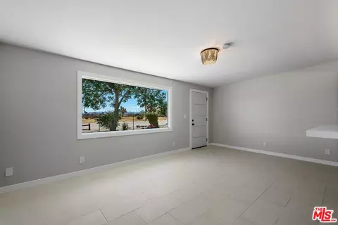 6362 Marvin Dr, Yucca Valley, CA 92284 photo 4
