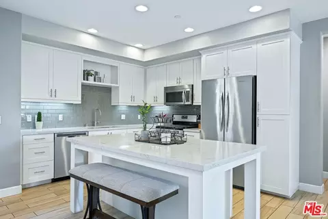 524 S Anaheim Blvd #3, Anaheim, CA 92805