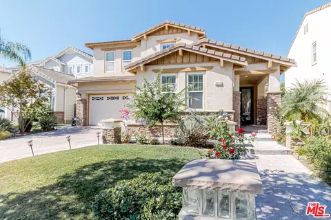 3077 Sage View Ct, Fullerton, CA 92833