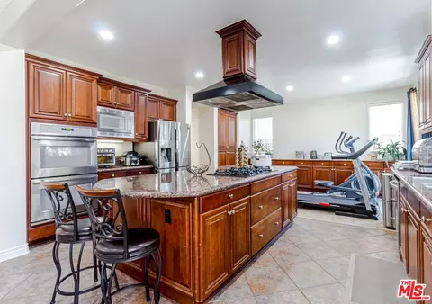 3077 Sage View Ct, Fullerton, CA 92833 photo 9