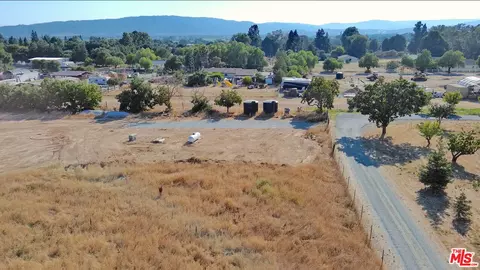 2590 Roop Rd, Gilroy, CA 95020 photo 15