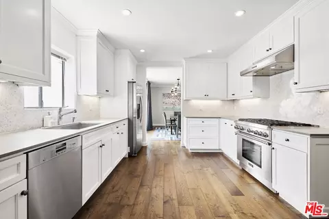 1229 California Ave #1, Santa Monica, CA 90403