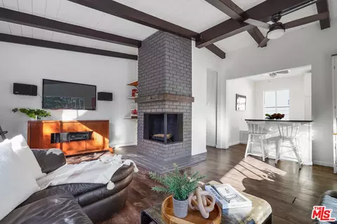 9746 Hillhaven Ave, Tujunga, CA 91042 photo 9