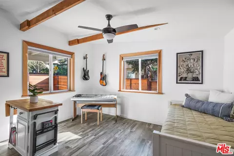 9746 Hillhaven Ave, Tujunga, CA 91042 photo 24