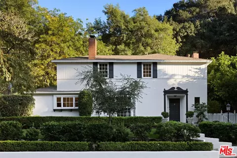 2480 E Chevy Chase Dr, Glendale, CA 91206 photo 3