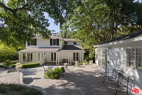 2480 E Chevy Chase Dr, Glendale, CA 91206 photo 41