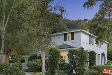 2480 E Chevy Chase Dr, Glendale, CA 91206 photo 56