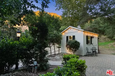 2480 E Chevy Chase Dr, Glendale, CA 91206 photo 53