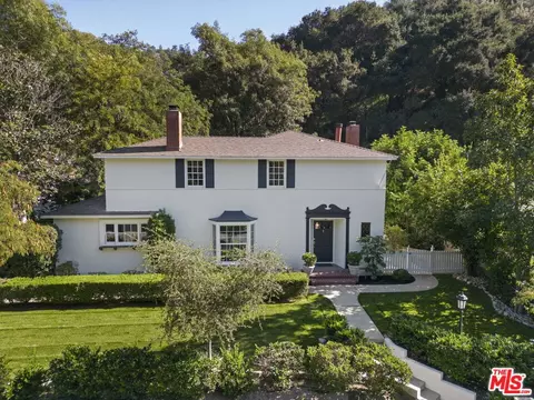 2480 E Chevy Chase Dr, Glendale, CA 91206