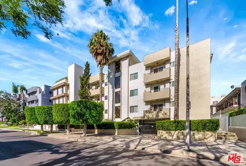 1424 N Poinsettia Pl, Los Angeles, CA 90046