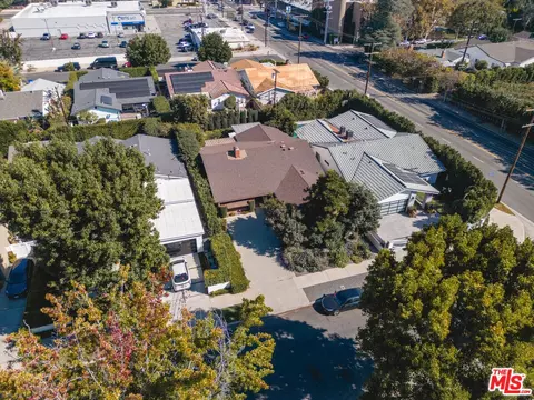 5206 Beeman Ave, Valley Village, CA 91607