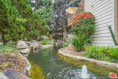 16211 Downey Ave #8, Paramount, CA 90723 photo 17
