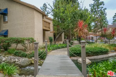 16211 Downey Ave #8, Paramount, CA 90723 photo 21