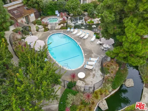16211 Downey Ave #8, Paramount, CA 90723 photo 27